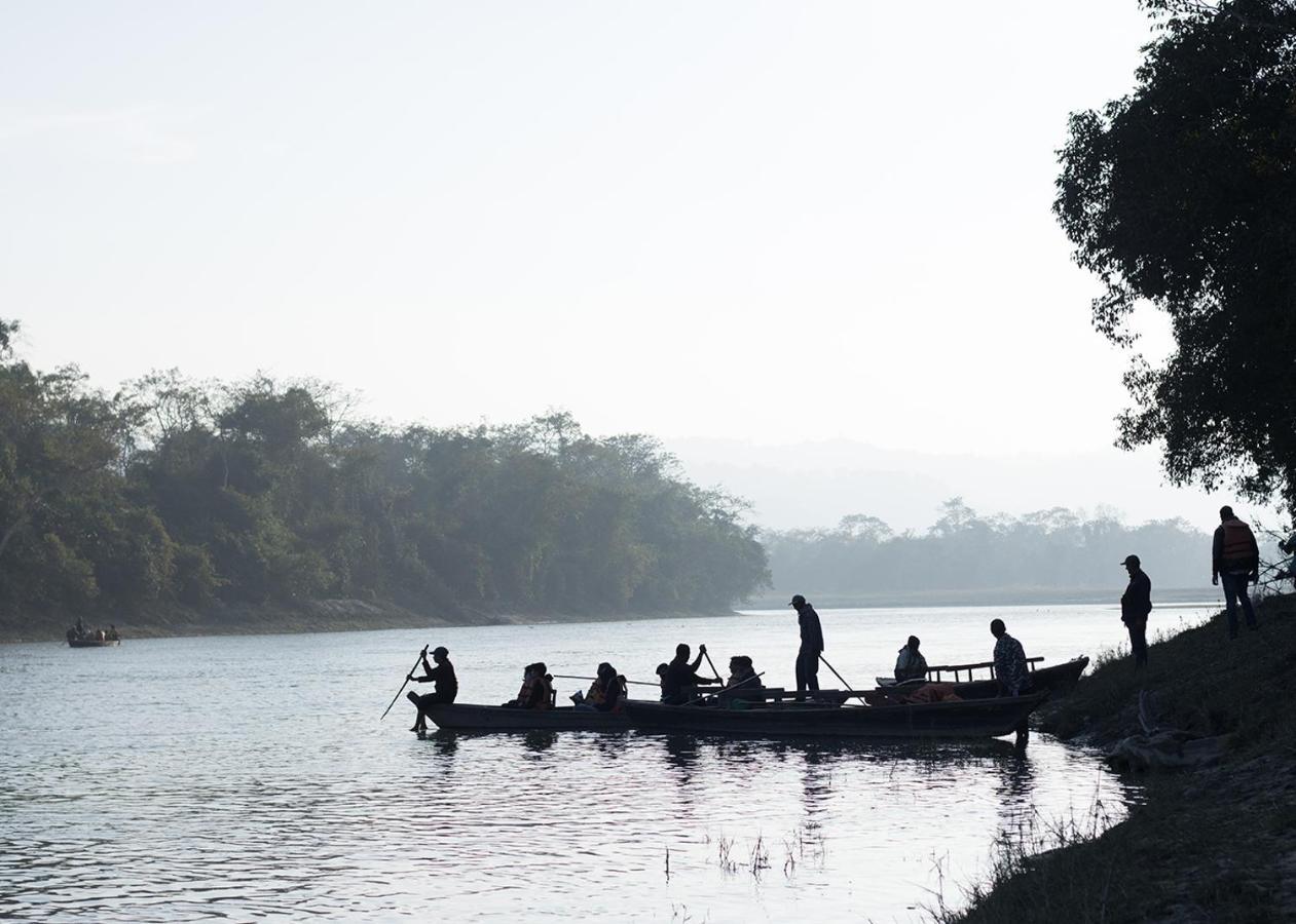 Sanctuary Chitwan National Park Exterior foto