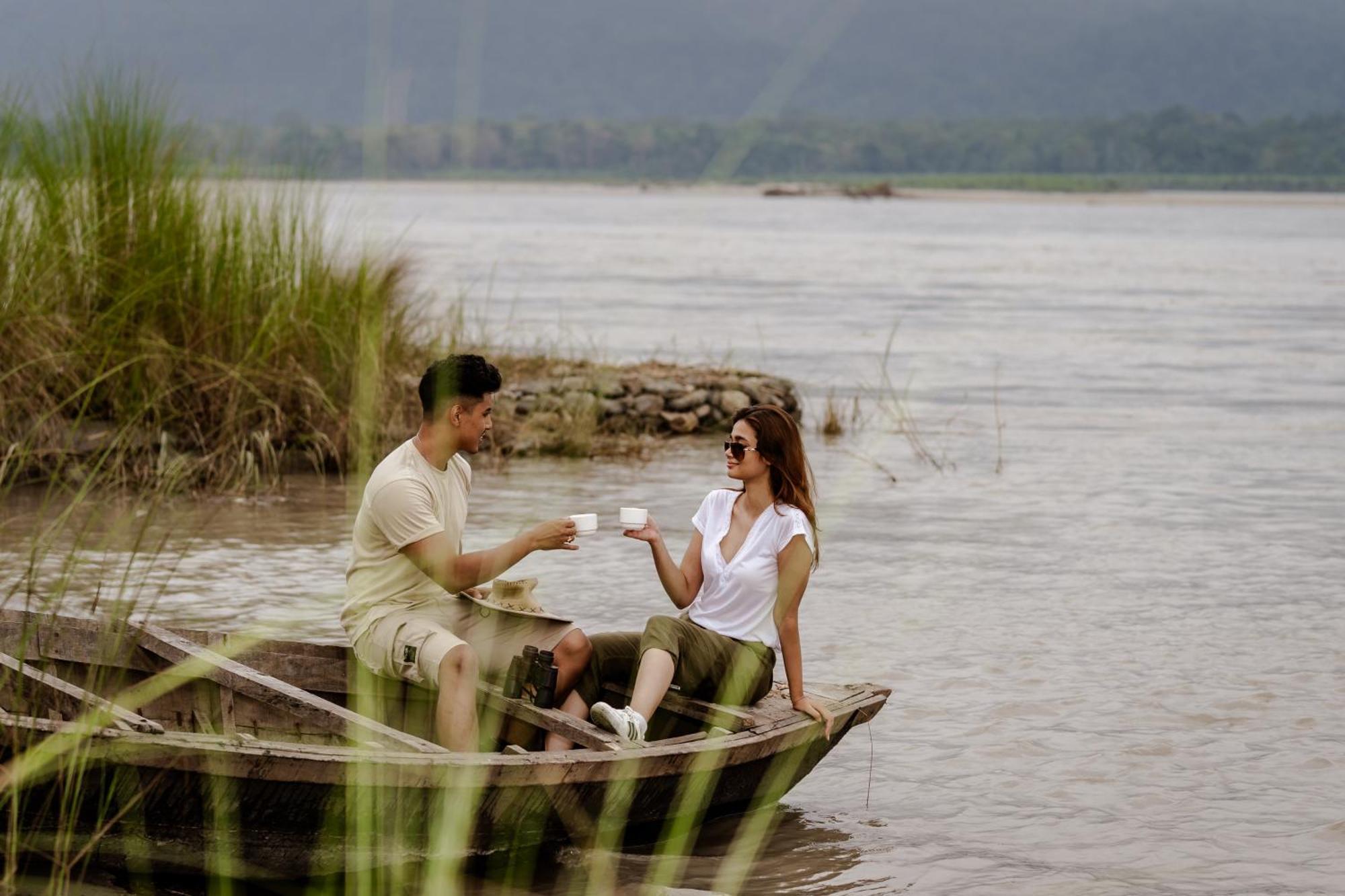 Sanctuary Chitwan National Park Exterior foto